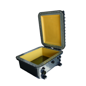Caja de conexiones AJBEW, con recubrimiento exterior de PVC e interior con uretano amarillo, marca REPSA Yellow Coat®.
